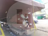 Ọkọ̀ ojú omì fún iṣẹ́ gbigbé àwọn ẹja fún tà