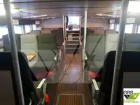 Ọkọ̀ ojú omi ìrìn-àjò fún tà