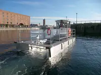 Ọkọ̀ ojú omi tí ó mú àwọn ìkọ́kọ̀ fún tà