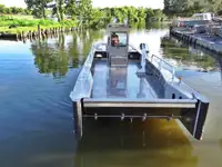 Ọkọ omi Landing, Tank fún tà
