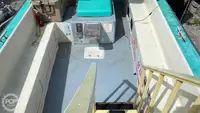 Ọkọ̀ ojú omi ìrìn-àjò fún tà