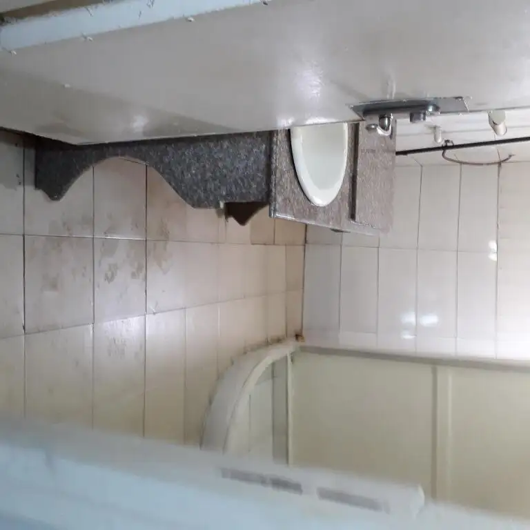 Ọkọ̀ tí ó ń gbé àwọn ohun fún tà