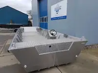 Ọkọ omi Landing, Tank fún tà