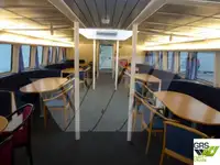 Ọkọ̀ ọpọlọpọ̀ ènìyàn fún tà
