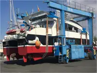 Catamaran fún tà