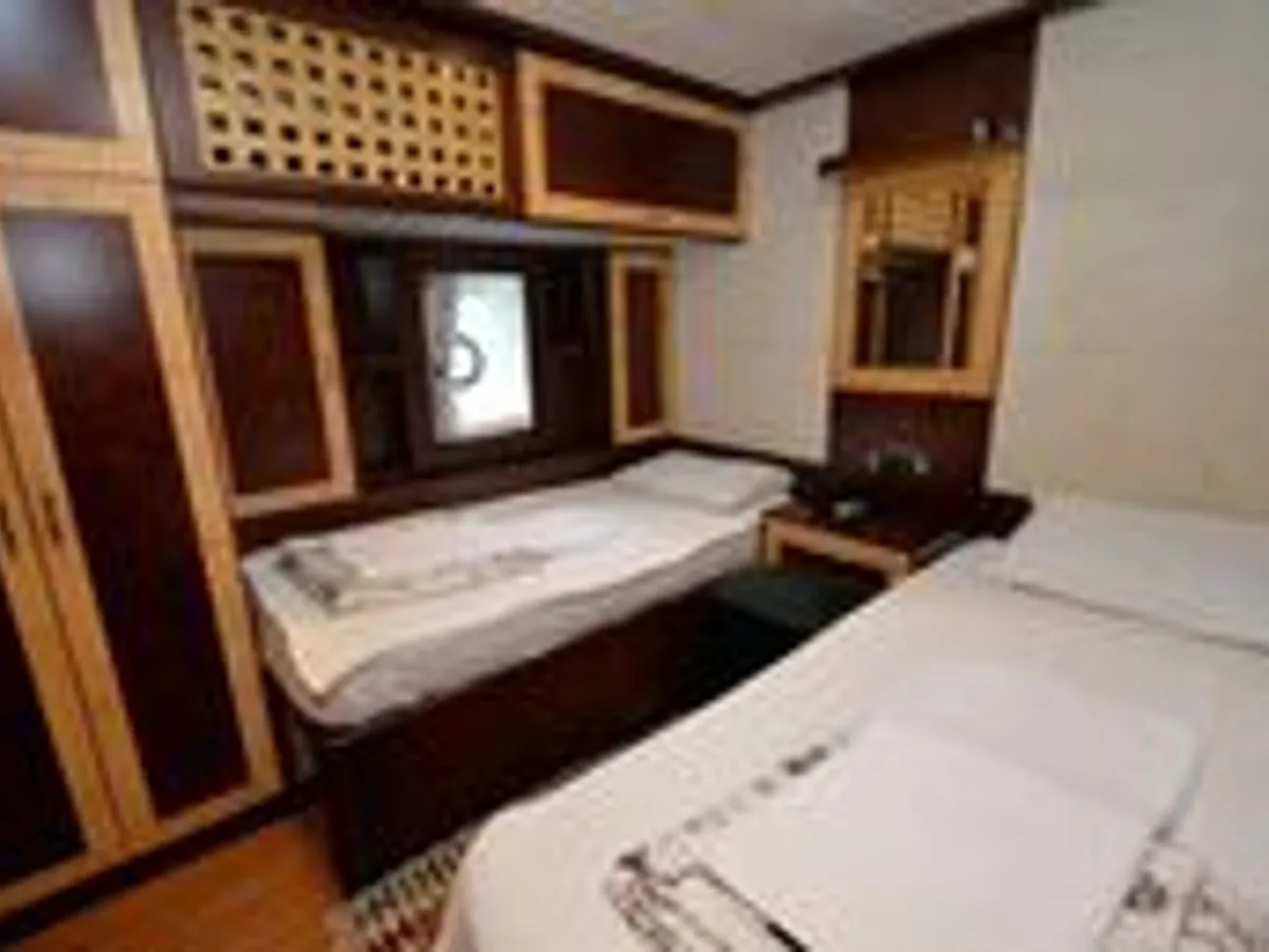Yacht fún tà