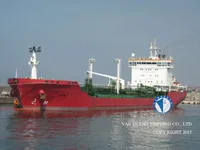 Ọkọ̀ tí ó mú epo / kemikali fún tà