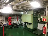 Ọkọ̀ tí wọn fi maa ń gbé ohun èlò tí ó ní ìdáná fún tà