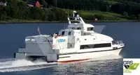 Ọkọ̀ ojú omi ìrìn-àjò fún tà