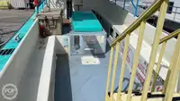 Ọkọ̀ ojú omi ìrìn-àjò fún tà