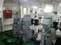 Ọkọ̀ ojú omi tí ó mú ìdọ̀tí fún tà