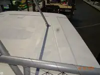 Ọkọ̀ ojú omi kékeré fún tà