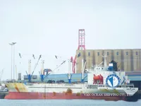 Ọkọ̀ tí wọn fi maa ń gbé ohun èlò tí ó ní ìdáná fún tà