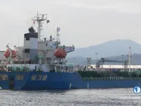 Ọkọ̀ tí ó mú epo / kemikali fún tà