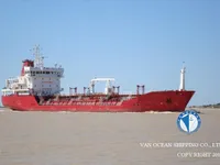 Ọkọ̀ tí ó mú epo / kemikali fún tà