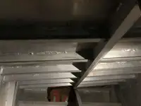 Ọkọ̀ ojú omi tí ó mú àwọn ìkọ́kọ̀ fún tà