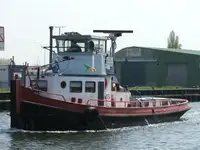 Ọkọ omi ti o fa fún tà