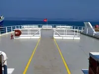 Ọkọ̀ ọpọlọpọ̀ ènìyàn fún tà