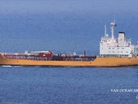 Ọkọ̀ tí ó mú epo / kemikali fún tà