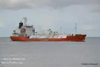 Oil/Chemical tanker fun tita