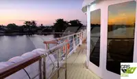 Ọkọ̀ ojú omi ìrìn-àjò fún tà