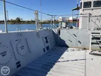 Ọkọ omi Landing, Tank fún tà