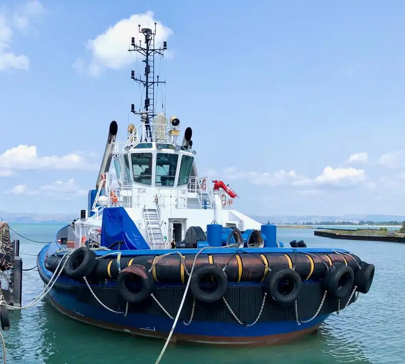 Ọkọ omi ti o fa fún tà