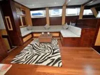 Yacht fún tà