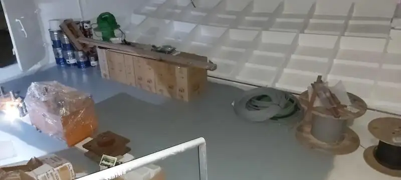 Ọkọ̀ ojú omi ìrìn-àjò fún tà