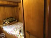 Ọkọ̀ tí ó mú ẹja fún tà