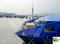 Ọkọ̀ ọpọlọpọ̀ ènìyàn fún tà