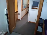 Ọkọ̀ ojú omi kékeré fún tà