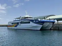 Catamaran fún tà