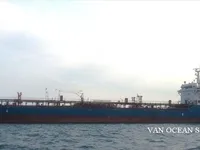 Ọkọ̀ tí ó mú epo / kemikali fún tà