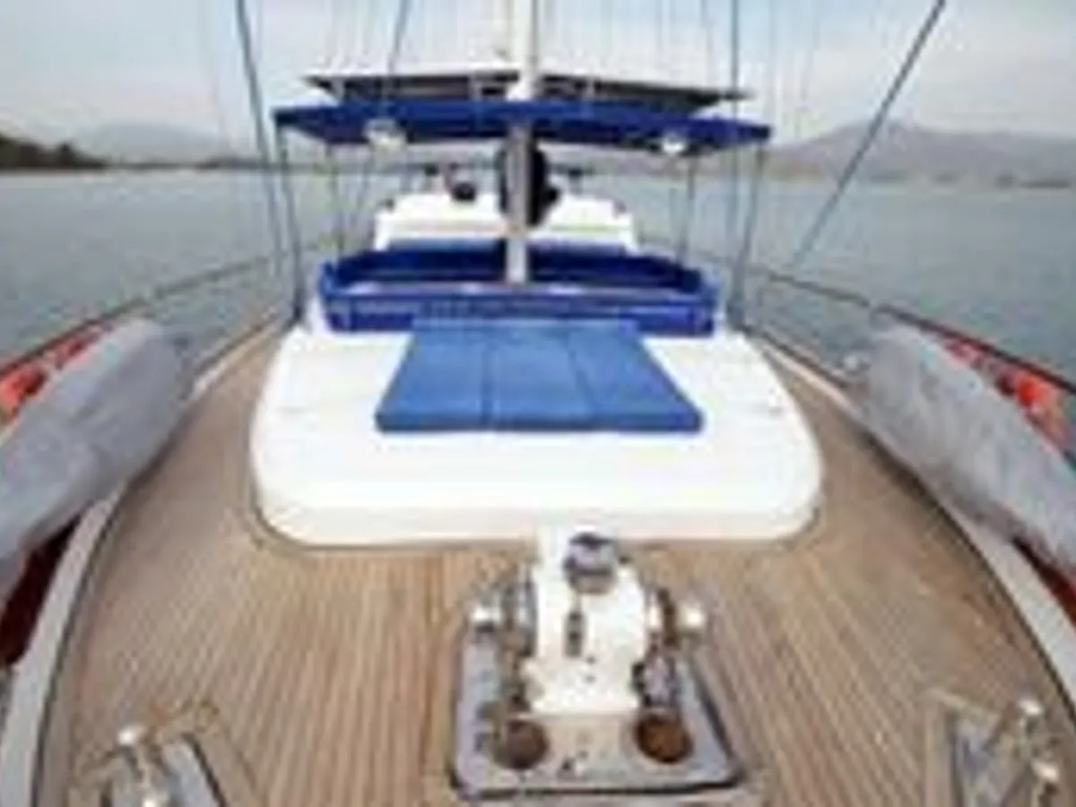 Yacht fún tà