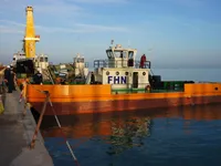 Ọkọ omi ti o fa fún tà