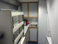 Ọkọ̀ ojú omi ìrìn-àjò fún tà