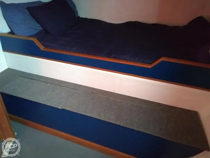 Ọkọ̀ ojú omi kékeré fún tà