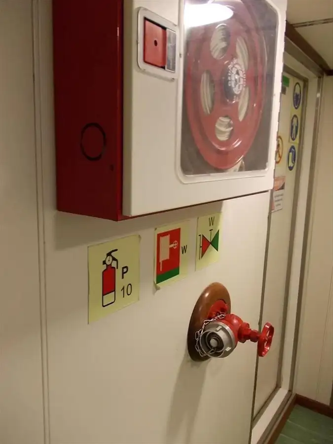 Ọkọ̀ tí ó ń gbé àwọn ohun fún tà