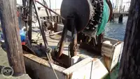 Ọkọ̀ tí ó mú ẹja fún tà