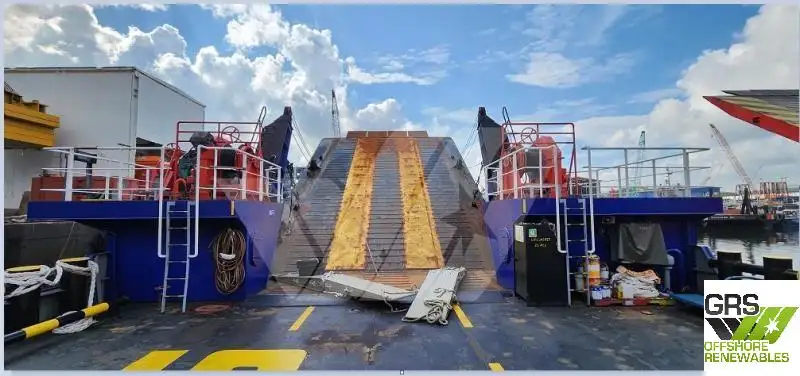 Ọkọ omi Landing, Tank fún tà
