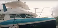 Ọkọ̀ ọpọlọpọ̀ ènìyàn fún tà
