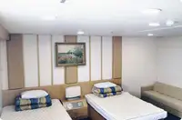Ọkọ̀ tí wọn fi maa ń gbé ohun èlò tí ó ní ìdáná fún tà