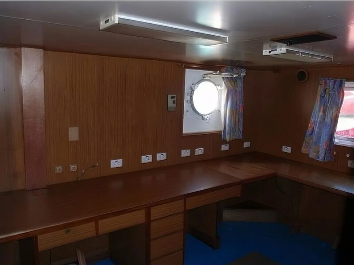 Fast Supply Vessel (FSV) fún tà