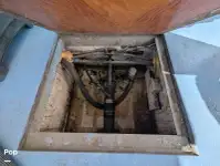 Ọkọ̀ ojú omi ìrìn-àjò tí ó mú àwọn ọkọ̀ fún tà
