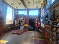 Ọkọ omi iná fún tà