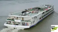Ọkọ̀ ojú omi ìrìn-àjò fún tà