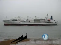 Ọkọ̀ tí ó mú epo / kemikali fún tà