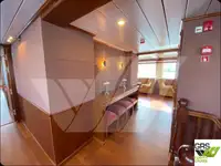 Ọkọ̀ ojú omi ìrìn-àjò fún tà
