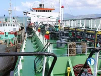 Ọkọ̀ tí ó mú epo / kemikali fún tà